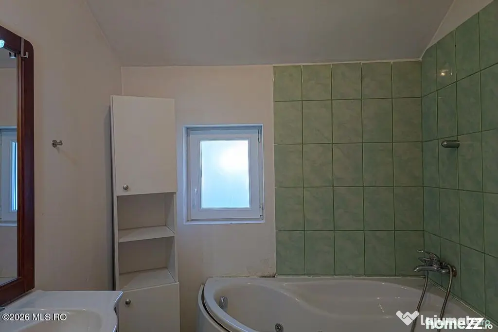 Sacalaz - Casa P+M, 139 MP, 3 Dormitoare, 3 Bai, Birou, F...