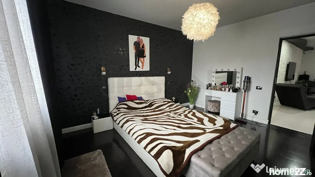 Apartament 3 camere si Spatii de Birou I Curte l Garajl P...