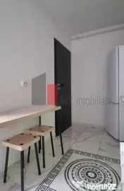 Garsoniera de inchiriat-Aparatorii Patriei-cu centrala 