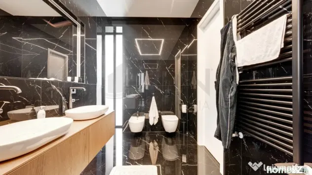 Vila superba pe lac in complex cu piscina Snagov Ghermanesti - Snagov (Bucuresti-Ilfov)