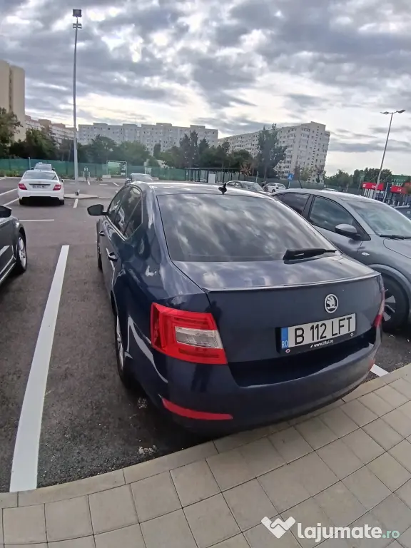 De Vânzare: Skoda Octavia (4x4) – An 2015 – Albastru