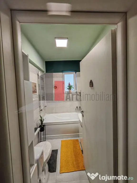 Apartament cu 2 camere de vanzare -Pacii-cu centrala-semi...