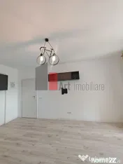 Apartament cu 2 camere de vanzare -Pacii-cu centrala-semi...