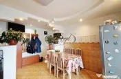 Apartament decomandat la etaj intermediar llanga caminele UT 