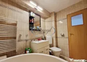 Apartament decomandat la etaj intermediar llanga caminele UT 