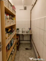2 camere Vitan, centrală, parcare, et. 3, an 1986, 52 mp 