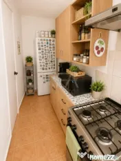 2 camere Vitan, centrală, parcare, et. 3, an 1985, 52 mp 