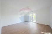 De închiriat casă full renovată în 2023, 5 camere, pe... 