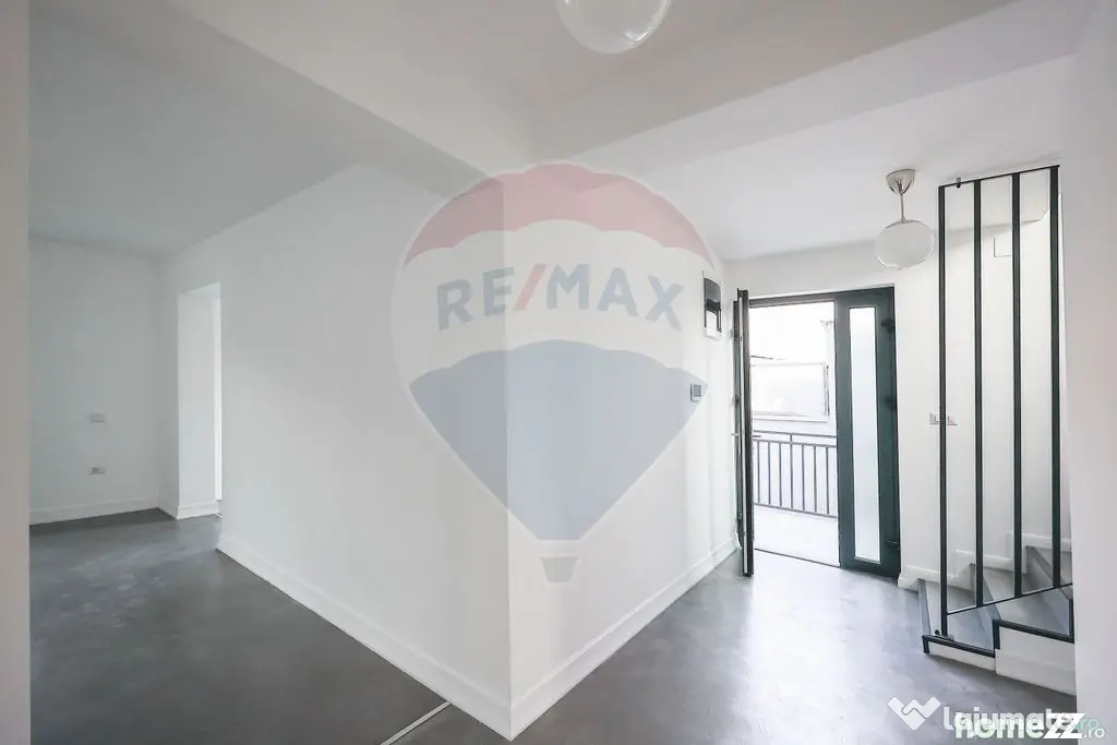 De închiriat casă full renovată în 2023, 5 camere, pe...