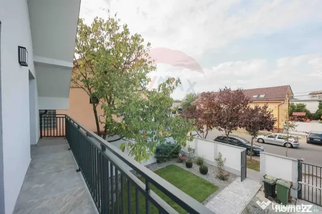 De închiriat casă full renovată în 2023, 5 camere, pe...