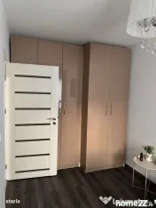 De inchiriat apartament cu 3 camere, Micro19, mobilat, ut... 