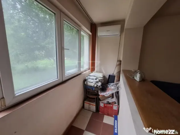 2 camere, P/10, anvelopat-Drumul Taberei, Favorit
