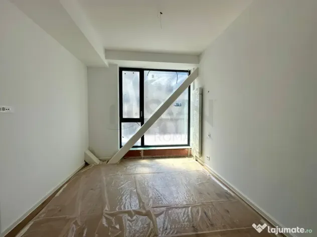 4 camere cu terasa de 200 mp Aviatiei Imobil Nou