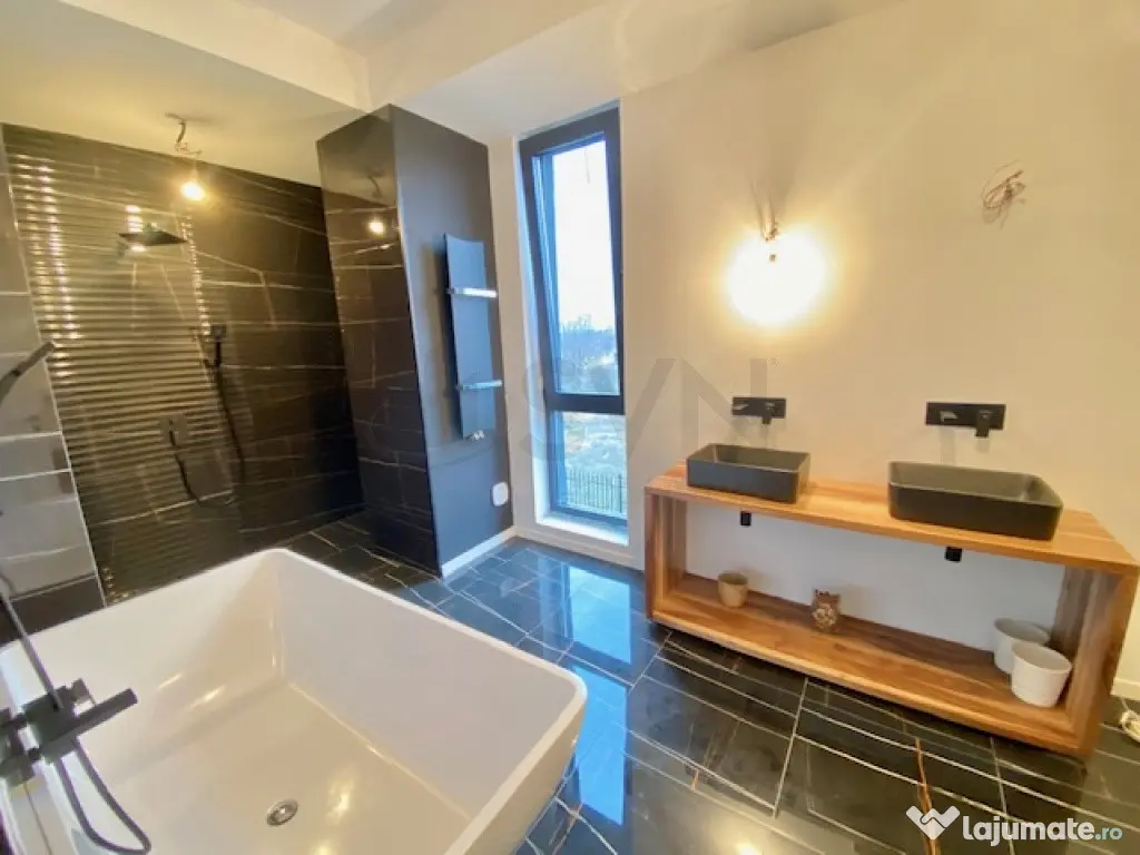 Vila lux 5 camere Pipera adiacent Henri Coanda