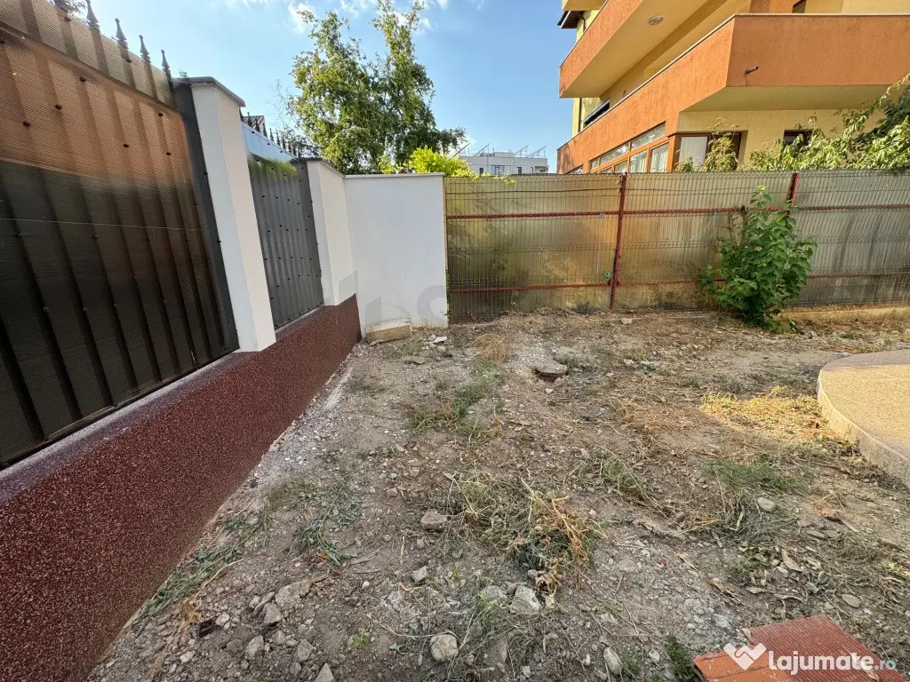 Vila noua cu 3 apartamente TITAN