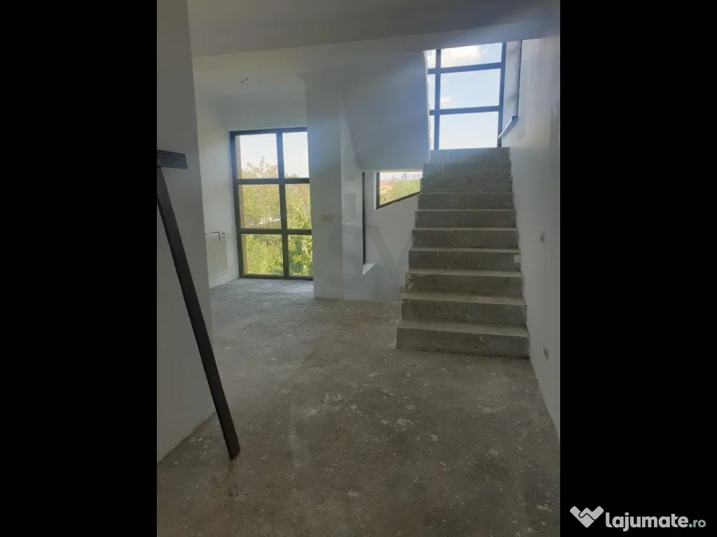 Corbeanca vila P E M 470 mp
