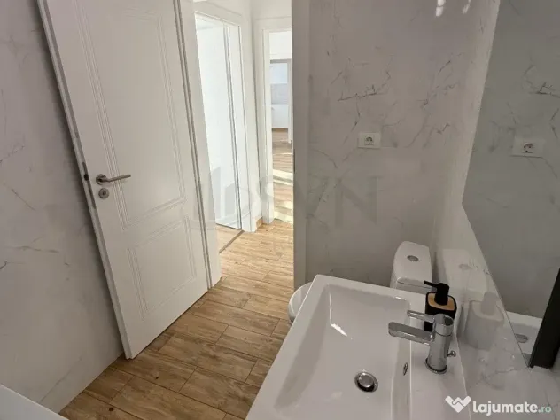 Apartament 2 camere 1 Mai Renovat