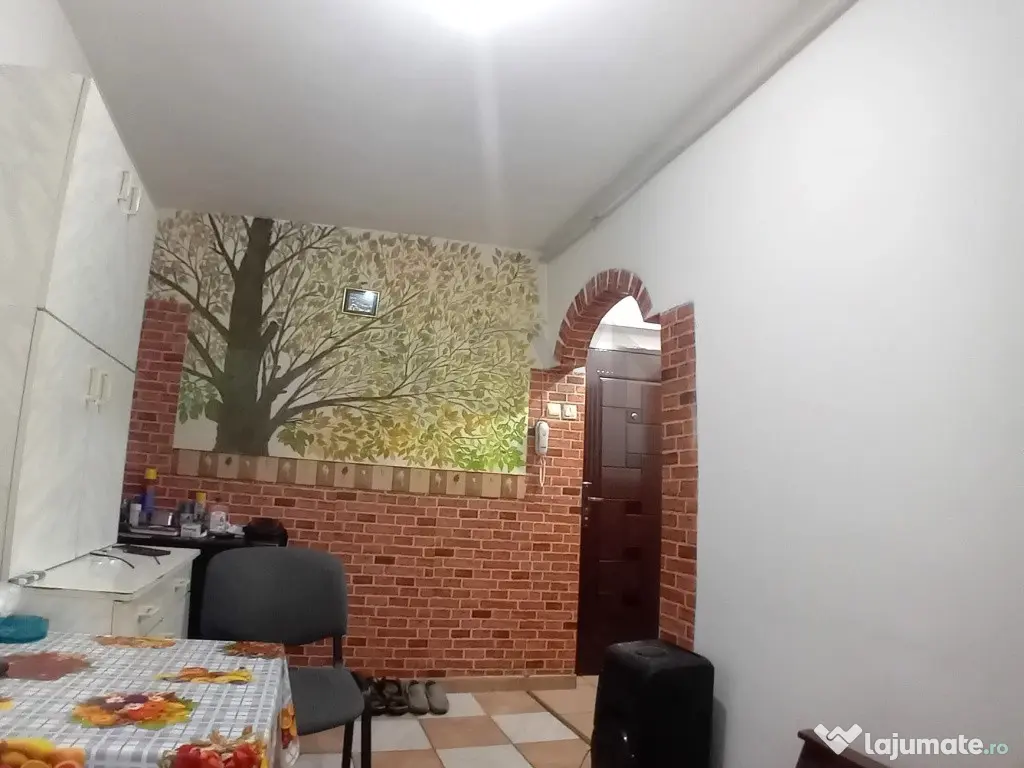 Apartament linistit de 3 Camere langa metrou Mihai Bravu