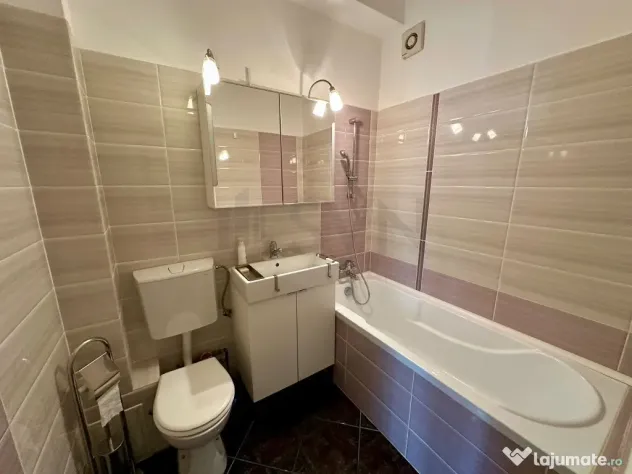 Apartament cu 3 camere de in Vatra Luminoasa - Maior Coravu