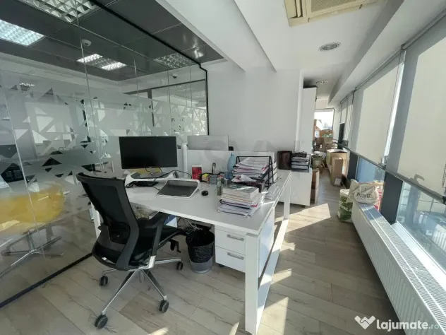 Spatiu Comercial Dorobanti l 170mp utili l 3 locuri de pa...