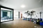 Apartament cu 3 camere 2 bai si terasa etaj 2 zona Calea Dum