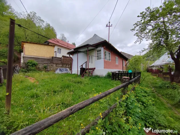 Casă de vânzare Cavnic