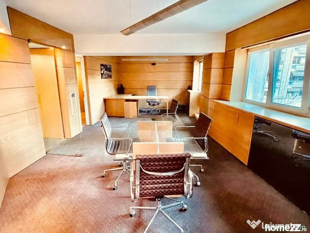 Apartament 5 camere l Birou