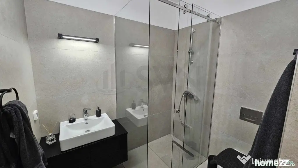 Duplex 3 camere Win Herastrau