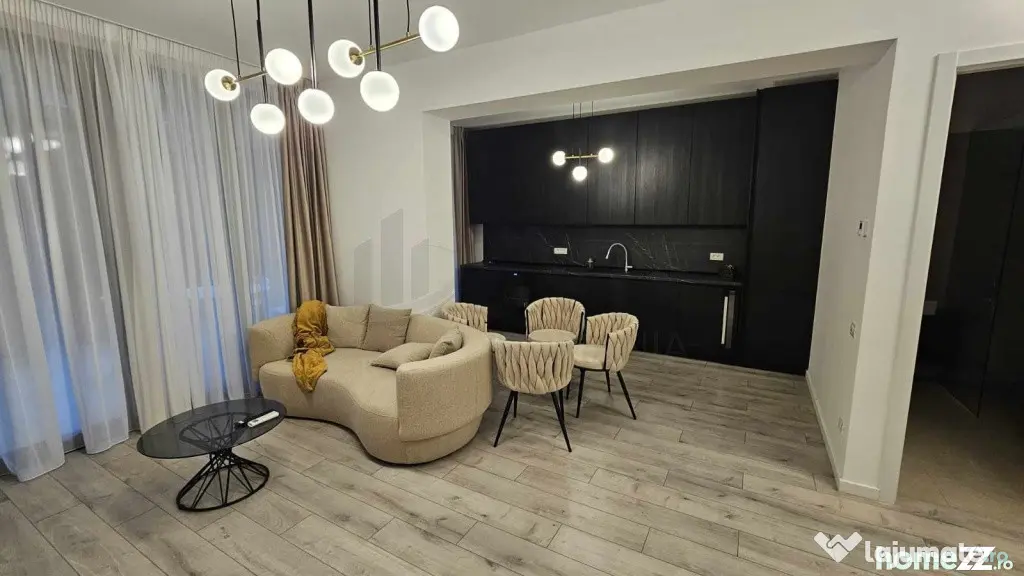 Duplex 3 camere Win Herastrau