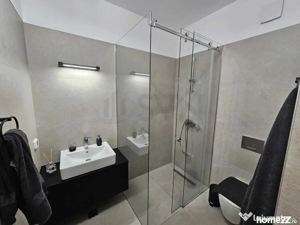 Duplex 3 camere Win Herastrau