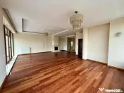 Apartament 4 camere I Vedere lac I Premium 