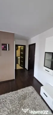 Apartament 2 camere,59mp. etaj 4/4 cu pod. Complet mobilat s 