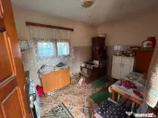 Casa parter de in comuna Vanatori, sat Mircestii Noi