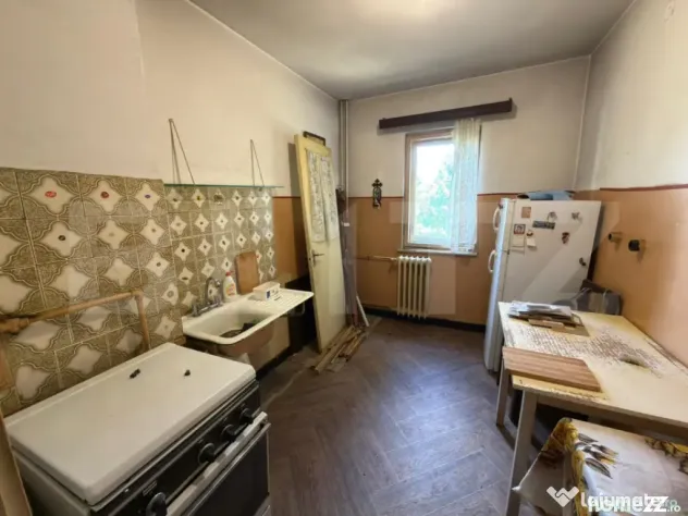 Apartament cu 2 camere, zona Nord - Cameliei, fara risc seis - Ploiesti (Prahova)