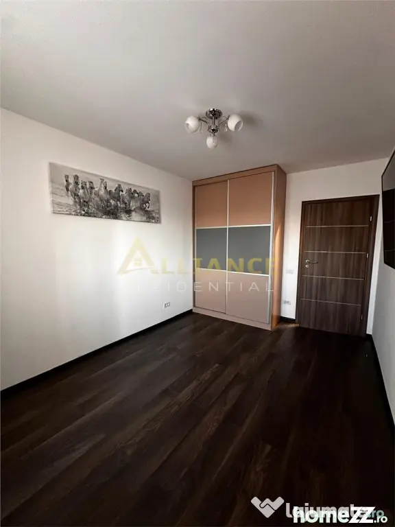 Apartament 3 camere decomandat – Brown Residence, B-d...