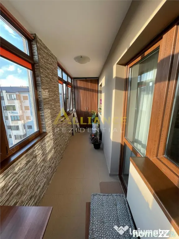 Apartament 3 camere decomandat – Brown Residence, B-d...