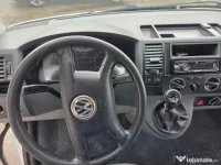 VW Transporter T5 (2004) 