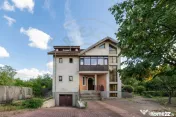 Vila spațioasă + teren 1500 mp, Bascov- Județ Arges 