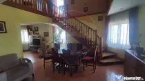 Casă cu 6 camere de vânzare, teren generos, Osorhei