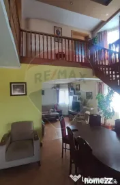 Casă cu 6 camere de vânzare, teren generos, Osorhei 