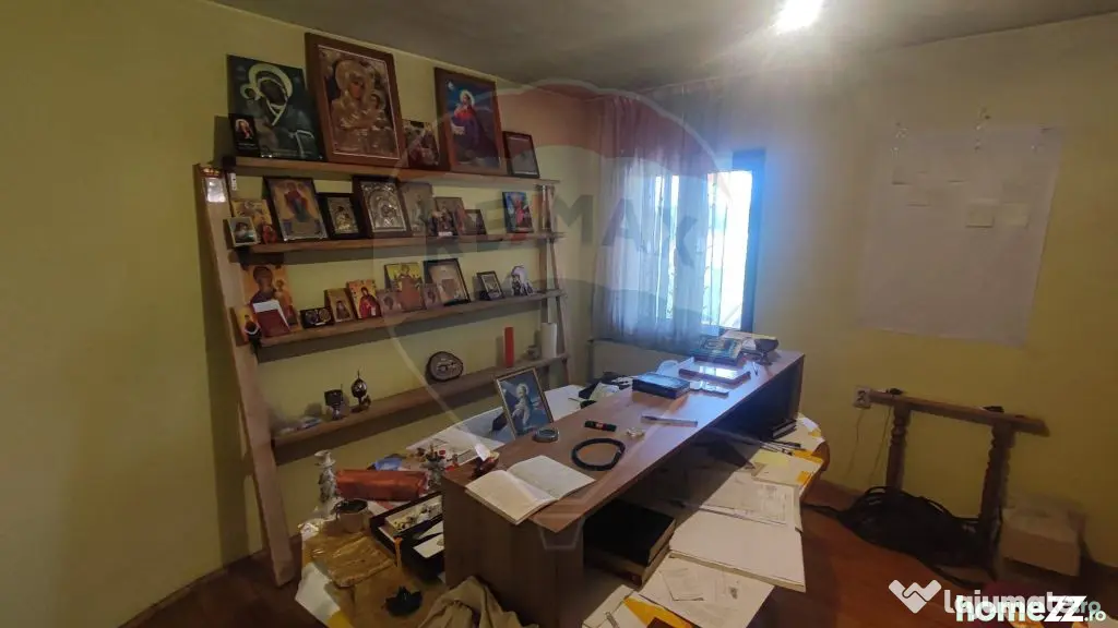 Casă cu 6 camere de vânzare, teren generos, Osorhei