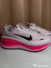 Nike Vomero Zoom X 