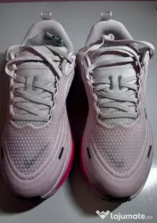 Nike Vomero Zoom X 