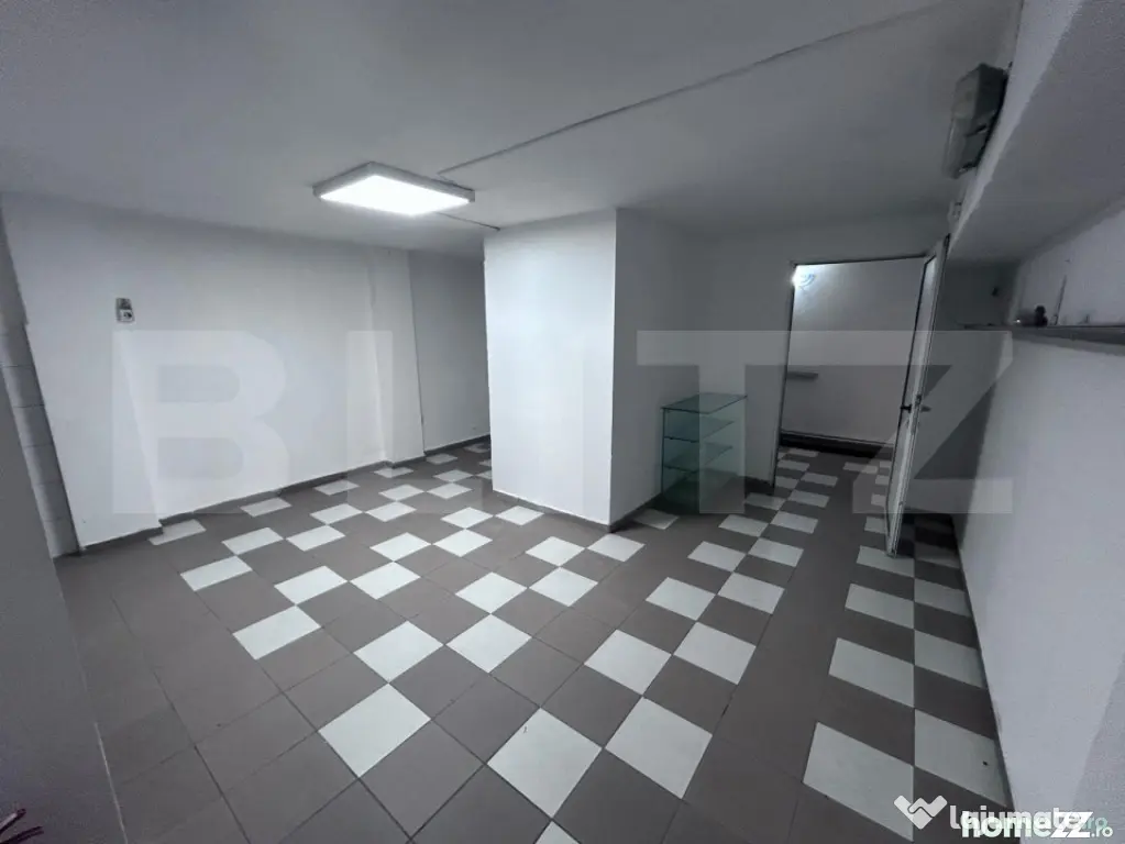 Spatiu Comercial-180 Mp, vis a vis de Parcul Central