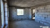 Casă individuală pe 1000 mp teren la preț de duplex: Str 