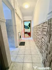 Apartament 3 camere semidecomandat N#259;vodari 