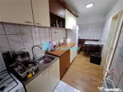 Apartament cu 3 camere decomandat parter inalt George Enescu