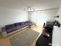 Apartament de 3 camere decomandat 74mp etaj 5 -centrala -...