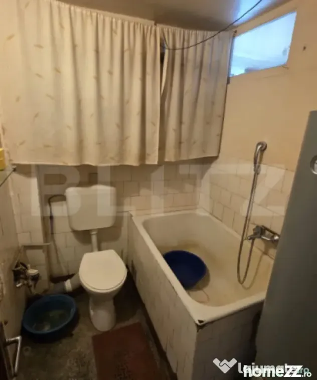 Apartament de vânzare, 48 mp, Strada Ialomiței, zona Piaț