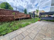 Apartament modern cu gradina si parcare, strada Frunzisului 
